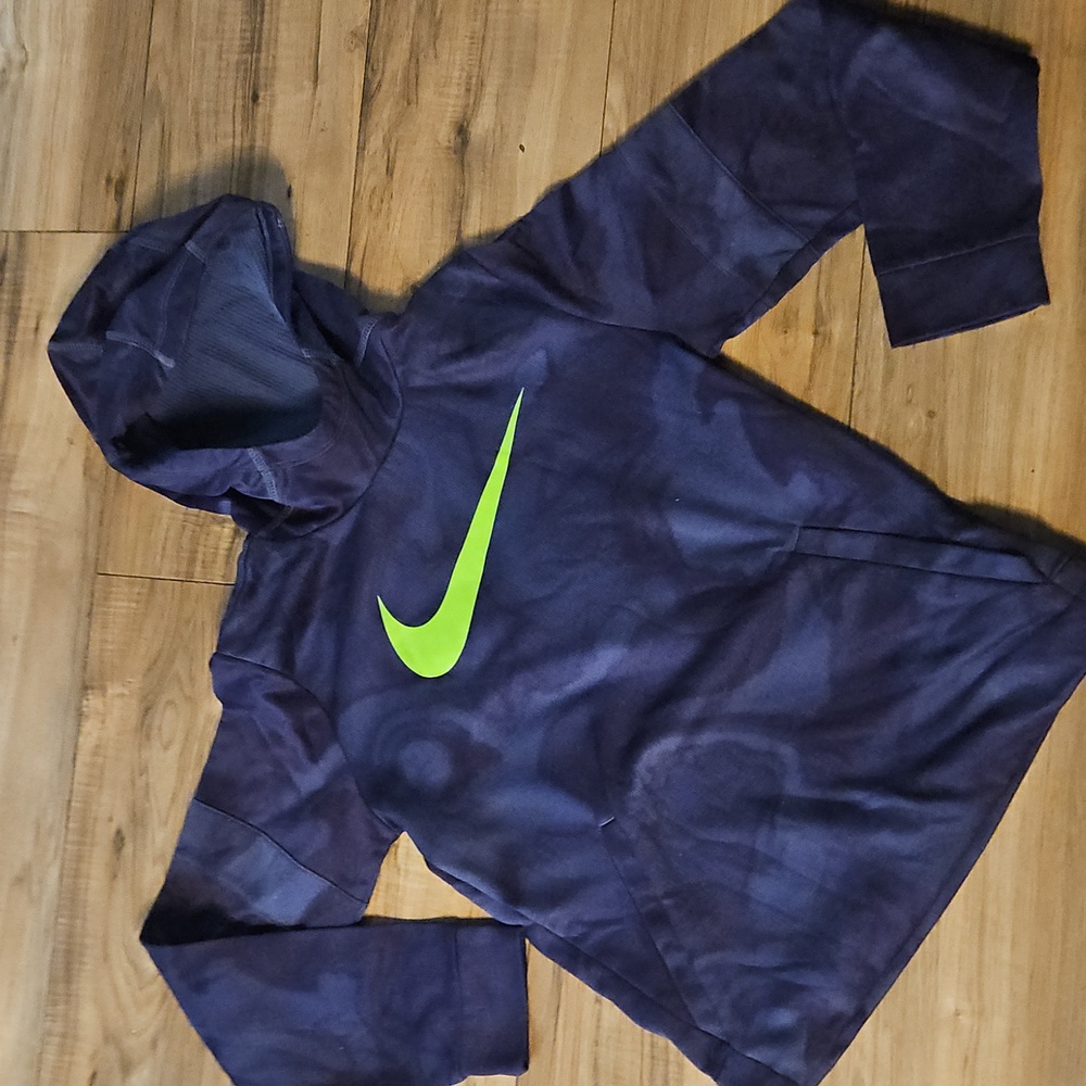 Y2k NIKE Sweater
